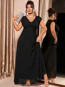 Cravure Plus Size Solid Color Elegant Waist Cinched Party Dress - Black and White - View 5