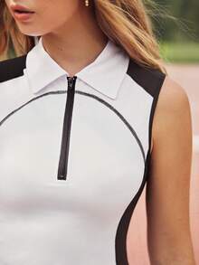 CourtClass CourtClass 女款運動瑜伽戶外健身訓練無袖 Polo 領半拉鍊拼接色肩部腋下對比色顯胸曲線胸部設計上衣 - 黑與白 - 查看 6