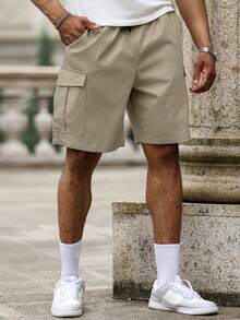 Manfinity Homme Celana Pendek Kargo Kasual Pria Ukuran Besar dengan Saku dan Detail Tempelan, Serbaguna untuk Pemakaian Sehari-hari dan Perjalanan - Khaki - View 3