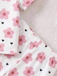 SHEIN 新生女嬰可愛夏季休閒針織粉色圖案短袖居家服套裝 - 淺粉色 - 查看 9