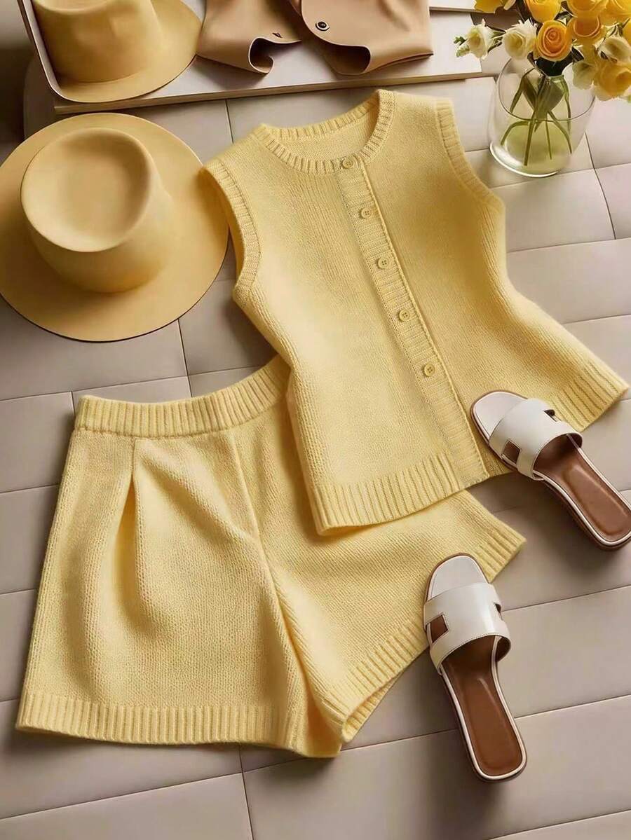 GlowEve CURVE Plus Size Women Solid Color Round Neck Top And Shorts Casual Daily Knit Set Fall - Yellow - View 1
