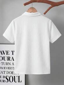 SHEIN Camisa de manga corta con botones delanteros de unicolor estilo vacaciones para niño preadolescente - Blanco - Ver 3