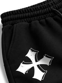 Manfinity LEGND Short noir pour homme, motif croix américaine, foi religieuse, graphique lettre SAINT, style de rue, esthétique sombre, trajet d'été, sport, port quotidien, pratique - Noir - Voir 3