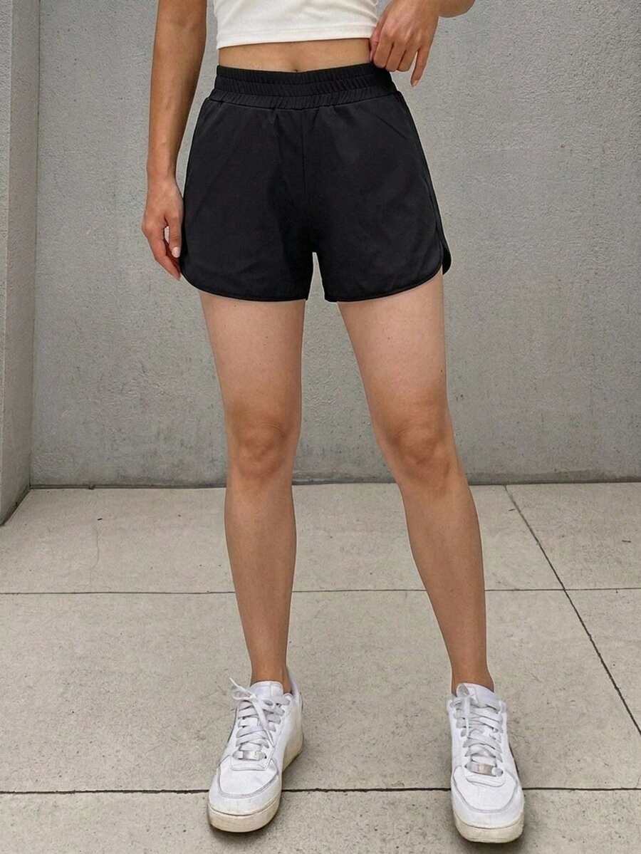 DAZY 女款夏季休閒基礎運動百搭純色短褲 黑色健身運動訓練短褲 - 黑色 - 查看 1