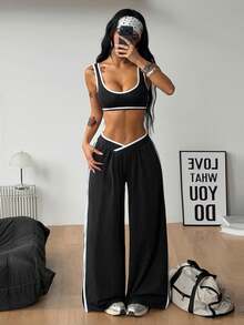 Coolane Black High Stretch Sports Set For Women, Breathable Athleisure Crop Top And Wide Leg Pants Two Piece Outfit - Black and White - View 4