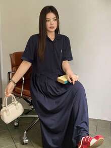 Dazy Plus 素色半開襟短袖刺繡圖案學院風收腰休閒針織長版大碼女款春夏季洋裝 - 藏蓝色 - 查看 5