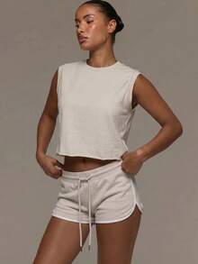 MUSERA ESSENTIALS Shorts para mujer - Beis - Ver 6