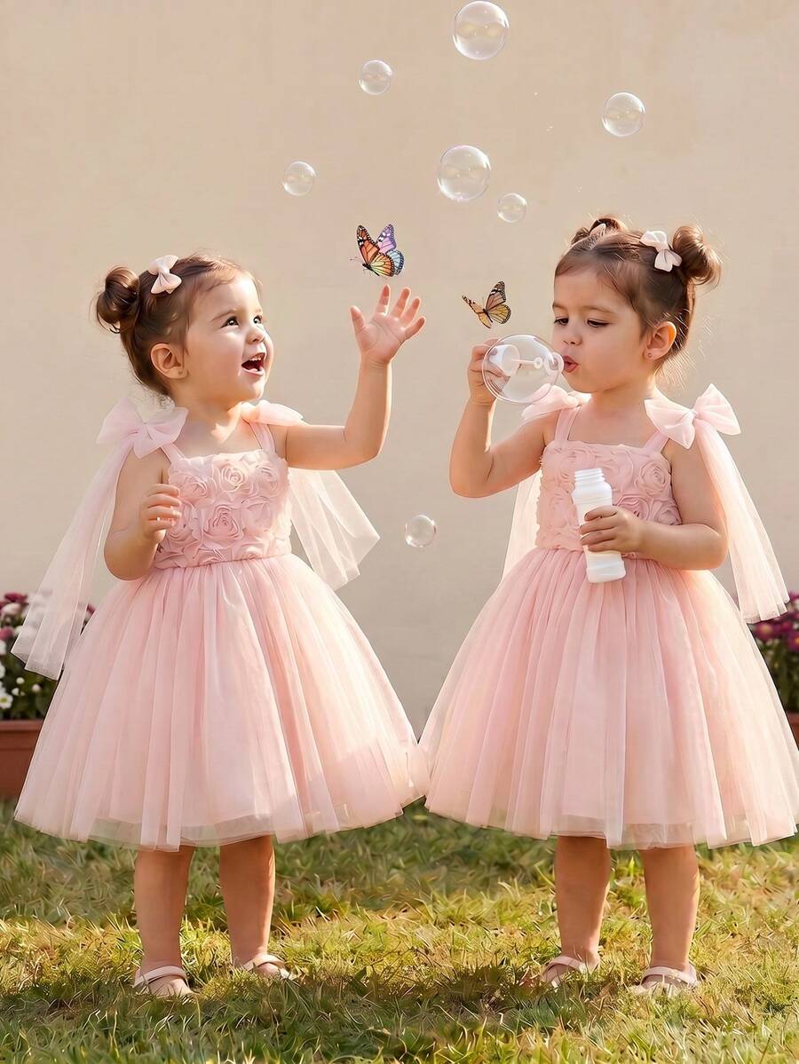 Glamorique Kids 女童粉色3D玫瑰刺繡對比網紗細肩帶洋裝,蝴蝶結肩帶與後背鬆緊抓皺設計,生日派對洋裝 - 粉色 - 查看 1