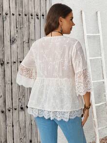 EMERY ROSE Plus-Size Women's White Lace-Trimmed Embroidered Fabric Top With A Textured Feel, Fashionable And Retro Summer Outfit, Perfect For Beach Vacations, - White - View 2
