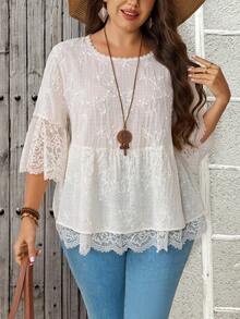 EMERY ROSE Plus-Size Women's White Lace-Trimmed Embroidered Fabric Top With A Textured Feel, Fashionable And Retro Summer Outfit, Perfect For Beach Vacations, - White - View 3