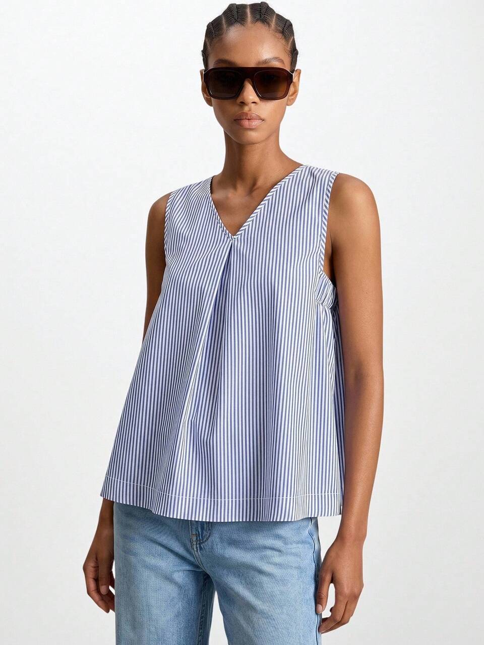 SHEIN Maija Women's V-Neck Loose Casual Ruffle Hem Blouse Shirt, Vintage Old Money Teacher Style, Romantic Fashion Versatile Summer Party Top, Beach Vacation, Outing, Graduation Ceremony, Elegant Casual Shirt, Formal Work Office Blouse