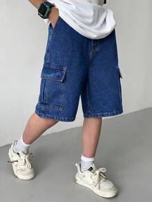 SHEIN 兒童青少年男孩口袋鈕扣工裝休閒百搭日常上學開學牛仔短褲 藍色 夏季 - 深色水洗藍 - 查看 4