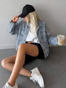 SHEIN 青少年女孩牛仔夾克外套，休閒時尚復古個性全季款，工裝酸洗牛仔上衣夾克，長袖藍色外套，休閒運動風 - 淺色水洗藍 - 查看 6