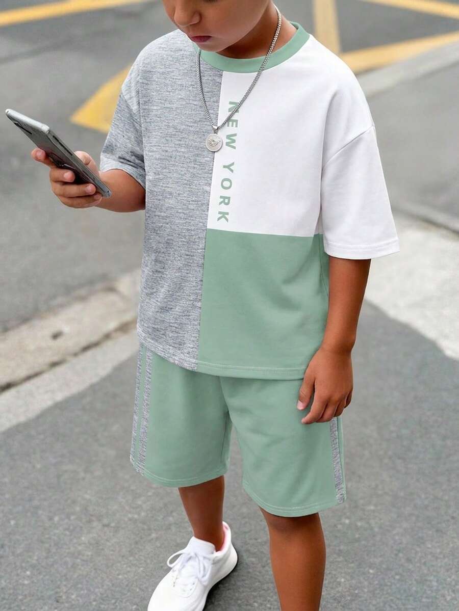 青少年男孩休閒簡約短袖圓領T恤與短褲套裝，適合夏季