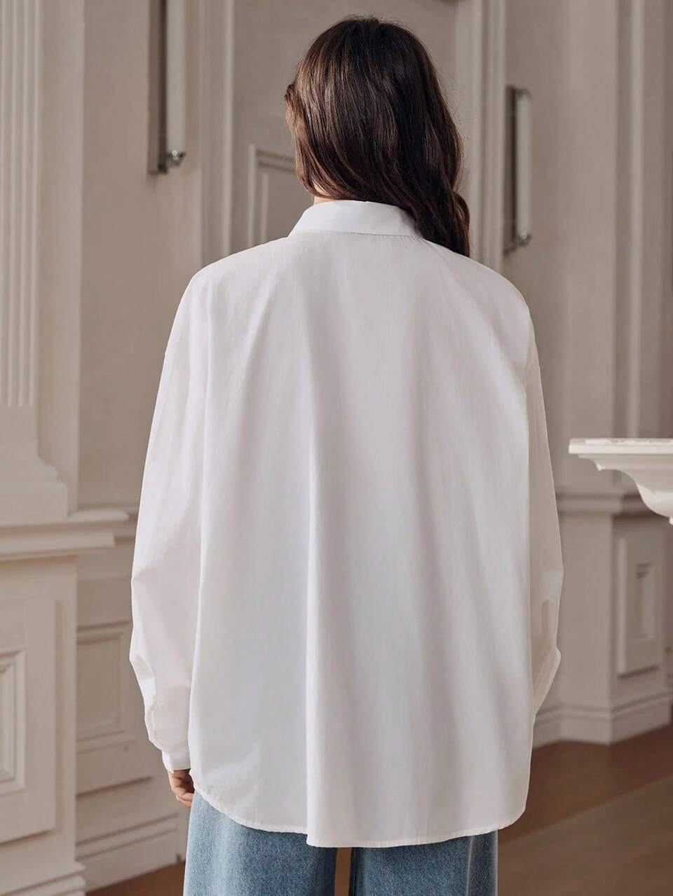 Anewsta Rhinestone Embellished Luxury Style Oversized White Shirt, Commute & Date Two-Way Wear Elegant Long Sleeve Top