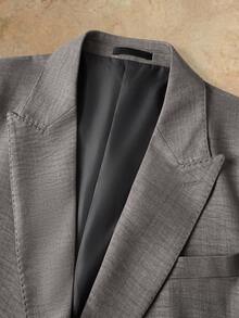 HIMLAND Mens Stylish Grey Double-Breasted Suit Set Modern Fit For Business And Formal Occasions
Mens Elegant Grey Two-Piece Suit Blazer - Grey - View 5
