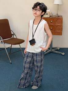 DAZY 青少年男孩純色圓領背心與格紋長褲居家休閒服 - 白色 - 查看 2