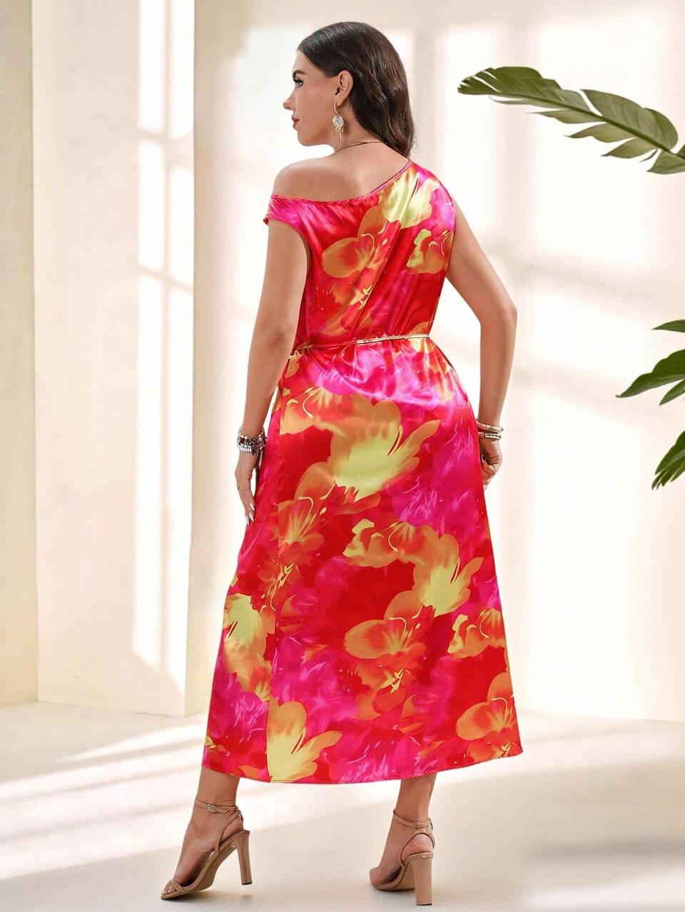 Plus Size Women's Elegant Floral Print Asymmetrical Shoulder Maxi Dress, Romantic Holiday Style, Spring/Summer Gym Brown