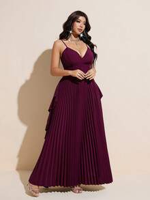 Viva Relle Plus Size Solid Color Spaghetti Strap V-Neck Pleated Evening Dress - Maroon - View 5