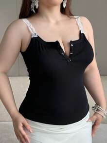 REIGN AVE Solid Color Half-Open Front Fitted Elastic Cropped Camisole And Tank Top - Black - View 4