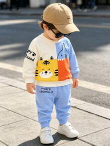 SHEIN Playful Pals 2件組男嬰幼兒休閒可愛動物印花長袖圓領套頭運動衫與運動長褲套裝，嬰兒春秋冬季套裝，男嬰服飾 - 彩色 - 查看 1