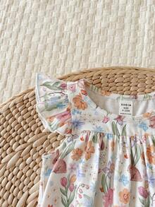 SHEIN LMoss Kids Baju Terusan Bayi Perempuan Baru Lahir Lucu untuk Musim Panas, Kasual, Motif Bunga, Lengan Bergelombang - MultiWarna - View 5