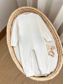 SHEIN Newborn Baby Autumn/Winter Cute Cartoon Pattern Long Sleeve Sweater Romper - White - View 2