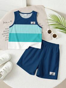 Young Boy Casual Simple Short Sleeve 2-Piece Set Suitable For Spring And Summer, Classic Summer Beach Vacation Striped Pattern Print, Classic Beach Surfboard, Coconut Tree Pattern Print, Suitable For Vacation - Multicolor - View 7