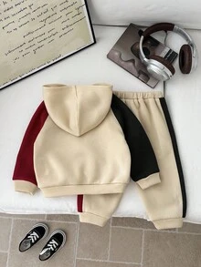 SHEIN 2pcs Baby Boys Casual College Style Soft & Comfy Pullover Hoodie Sweatpants Set With English Graphics, Versatile For Daily Wear, School, Outings, Sports, Autumn/Winter Suitable For School, Suitable For Outings, Suitable For Back-To-School Season, Suitable For Dressing, Suitable For Christmas Banquets, Suitable For Social Activities - Multicolor - View 4