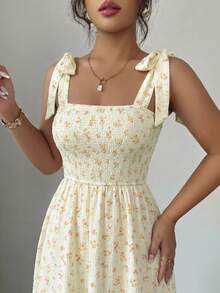 SHEIN Raffinéa 夏季優雅度假風女款印花洋裝 - 黃色 - 查看 5