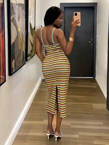 Glyssa Summer Vacation Colorful Wavy Striped Knit Bodycon Dress For Women, Heart-Shaped Neckline With Thin Shoulder Straps, Hollow-Out Detail, Slim Fit, Mid-Length Dress Suitable For Party And Club Occasions - Multicolor - View 2