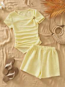 SHEIN Conjunto de camiseta de manga corta asimétrica de diseñador amarillo para adolescente (niña) con cuello inclinado y cintura con volantes, - Amarillo - Ver 7