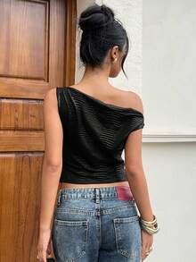 Siren Gaze Atasan Wanita Mewah Elegan Seksi Musim Panas dengan Motif Timbul Satu Bahu dan Detail Kerut untuk Golf, Pesta Malam, Klub, Warna Pastel, Hitam - Hitam - View 3