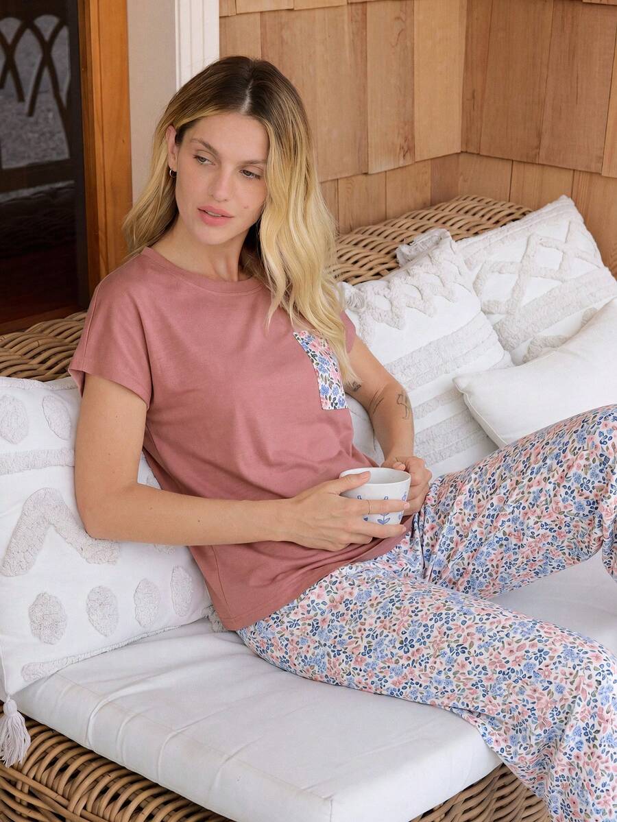 Doze Lane Women's Casual Floral Short Sleeve Capri Length Pants Pajama Set, Suitable For Outdoor Wear - Multicolor - View 1