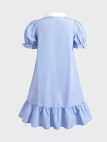 SHEIN 1件青少年女孩學院風拼接洋裝，配有清新白色領口與袖口，下擺條紋百褶裙與上身相呼應，整體風格清新年輕，適合日常通勤或休閒外出 - 藍色 - 查看 6