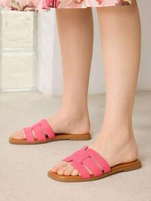 MOTF PREMIUM WOMEN'S COMFORTABLE SIMPLE VERSATILE FLAT SANDALS - Baby Pink - View 6