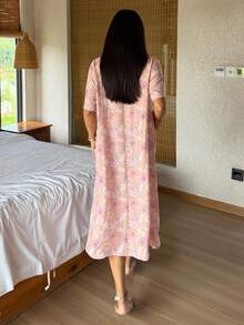 DAZY Women's Floral Print Short Sleeve Nightgown - Pink - View 2