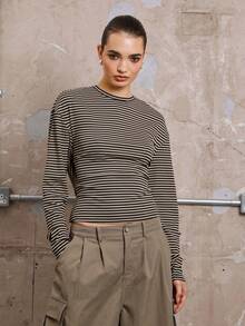 COUREZ Women Open Back Long Sleeve Top In Stripe Y2K Fall Autumn Going Out Top Summer - Multicolor - View 7