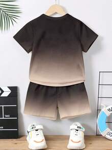 2件組男孩夏季休閒服裝套裝，加州洛杉磯格紋黑卡其漸層圖案字母標語印花T恤與短褲，日常穿著 - 彩色 - 查看 2