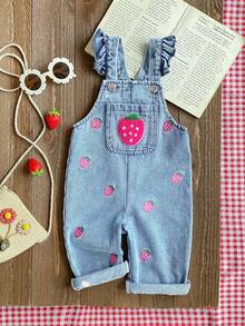 SHEIN Vintaside Kids 1件女嬰淺藍色牛仔連身褲 夏季休閒度假款 刺繡草莓肩帶吊帶褲 可愛嬰兒連身衣 水果造型 外出穿搭 - 藍色 - 查看 4