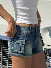SHEIN EZwear 女士夏季街头水洗翻盖口袋牛仔短裤 - 淺色水洗藍 - 查看 5