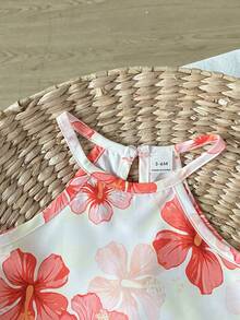 SHEIN Playful Pals 2件組女嬰幼兒/新生兒0-3歲春夏多巴胺熱情色度假外出細肩帶上衣+短褲套裝嬰兒春夏服飾 - 紅色 - View 4