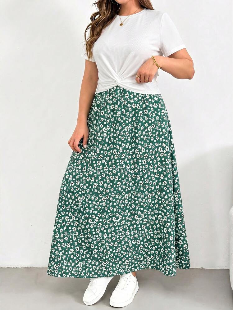 SHEIN Essnce 大尺碼女款夏季兩件套，短袖套裝，印花裙兩件套，大尺碼女款休閒舒適套裝，印花女裝，夏季女款居家休閒套裝，度假兩件套，2件夏季套裝，夏季女款套裝 - 墨綠色 - 查看 4