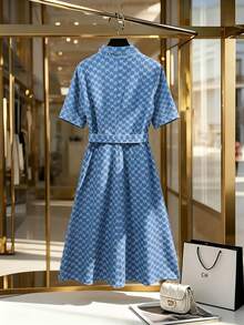 GlowEve CURVE 大尺碼女款春夏刺繡牛仔洋裝 - 淺色水洗藍 - 查看 2