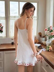 Snug Reverie 針織紋理百褶拼接刺繡浪漫女款睡袍 - 白色 - 查看 2