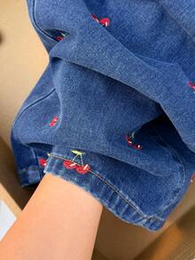 Comfortcana 女款櫻桃刺繡超短吊帶背心與牛仔褲套裝 - 中等水洗藍 - 查看 6