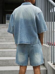 Manfinity EMRG 男士街頭風休閒刺繡藍色牛仔套裝 - 中等水洗藍 - 查看 2
