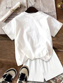 Kleine Mädchen Lässig Minimalistisch, K-Pop Superstars, Cartoon Mädchen Gruppe Druckmuster, Cremeweiß Kurzarm T-Shirt und Shorts 2-teiliges Set geeignet für den Sommer - Verschiedenfarbig - Übersicht 5