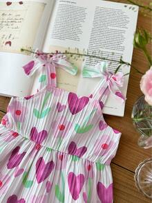 SHEIN 2件組女嬰幼兒/新生兒0-3歲春夏休閒日常可愛度假心形與花卉圖案吊帶上衣+短褲套裝，吊帶上衣附3D蝴蝶結裝飾，小女孩夏季休閒慵懶甜美風套裝，適合日常玩耍、休閒與度假穿著 - 彩色 - 查看 6