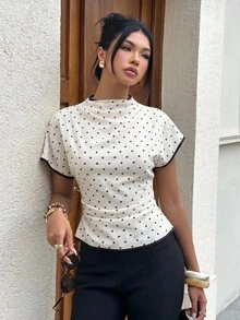 Siren Gaze 夏季新款女款立領波點收腰上衣 - 杏色 - 查看 9